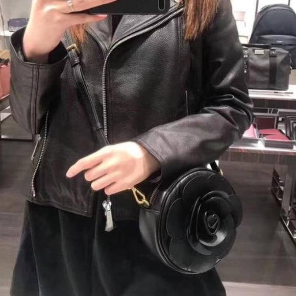 Sale ❗️Michael Kors vivianne flower Crossbody Bag - Picture 7 of 8